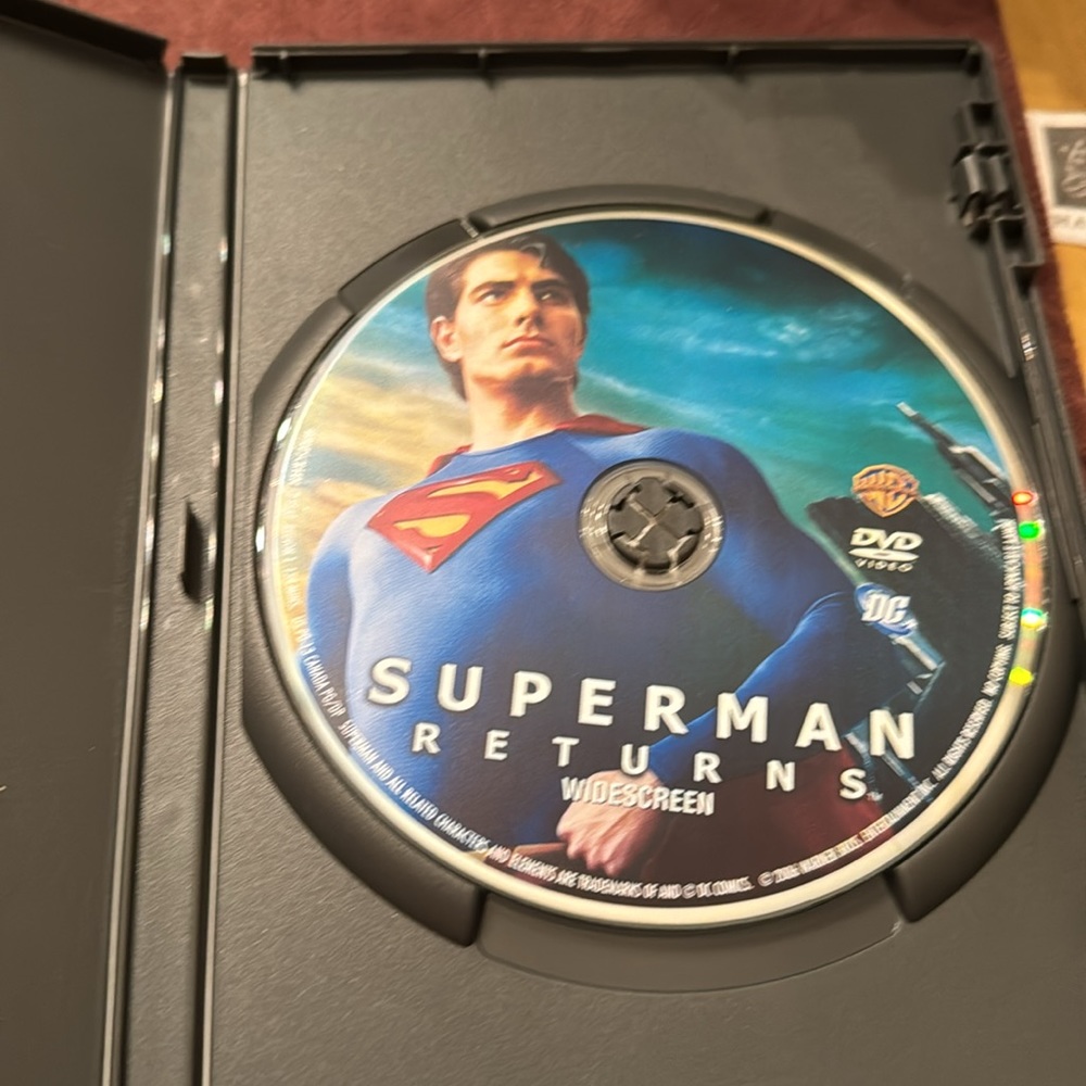 * Superman returns - Picture 3 of 3